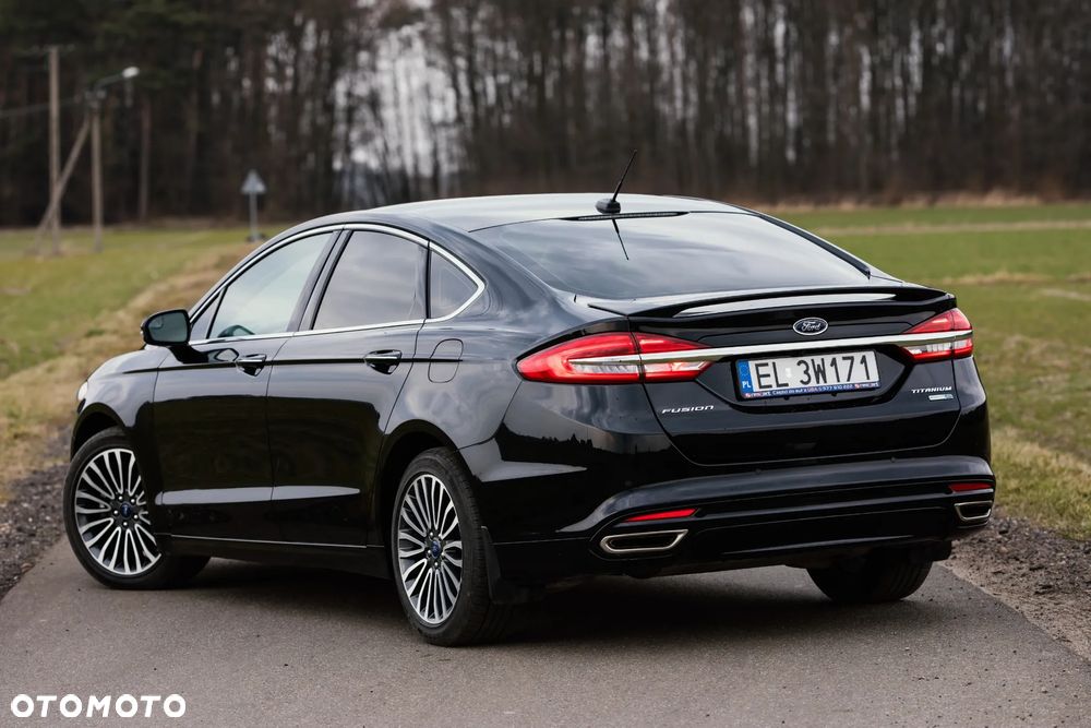 Ford Fusion - 6