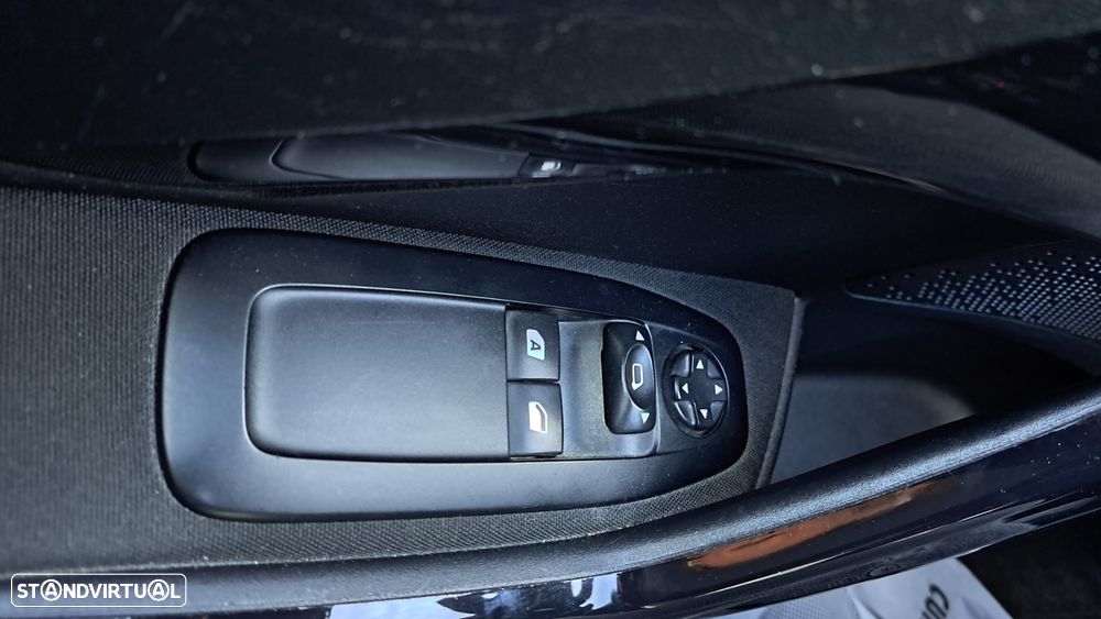 Peugeot 208 1.4 HDi Active - 45