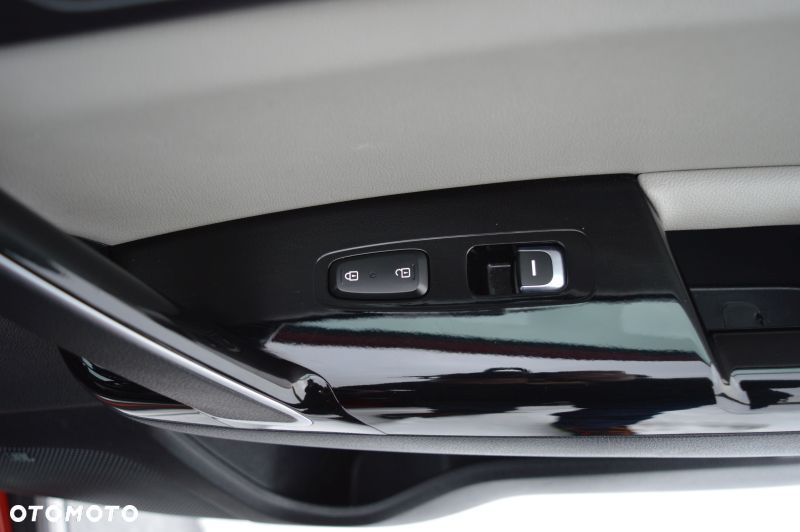 Kia Sportage 1.6 T-GDI AWD GT Line - 27