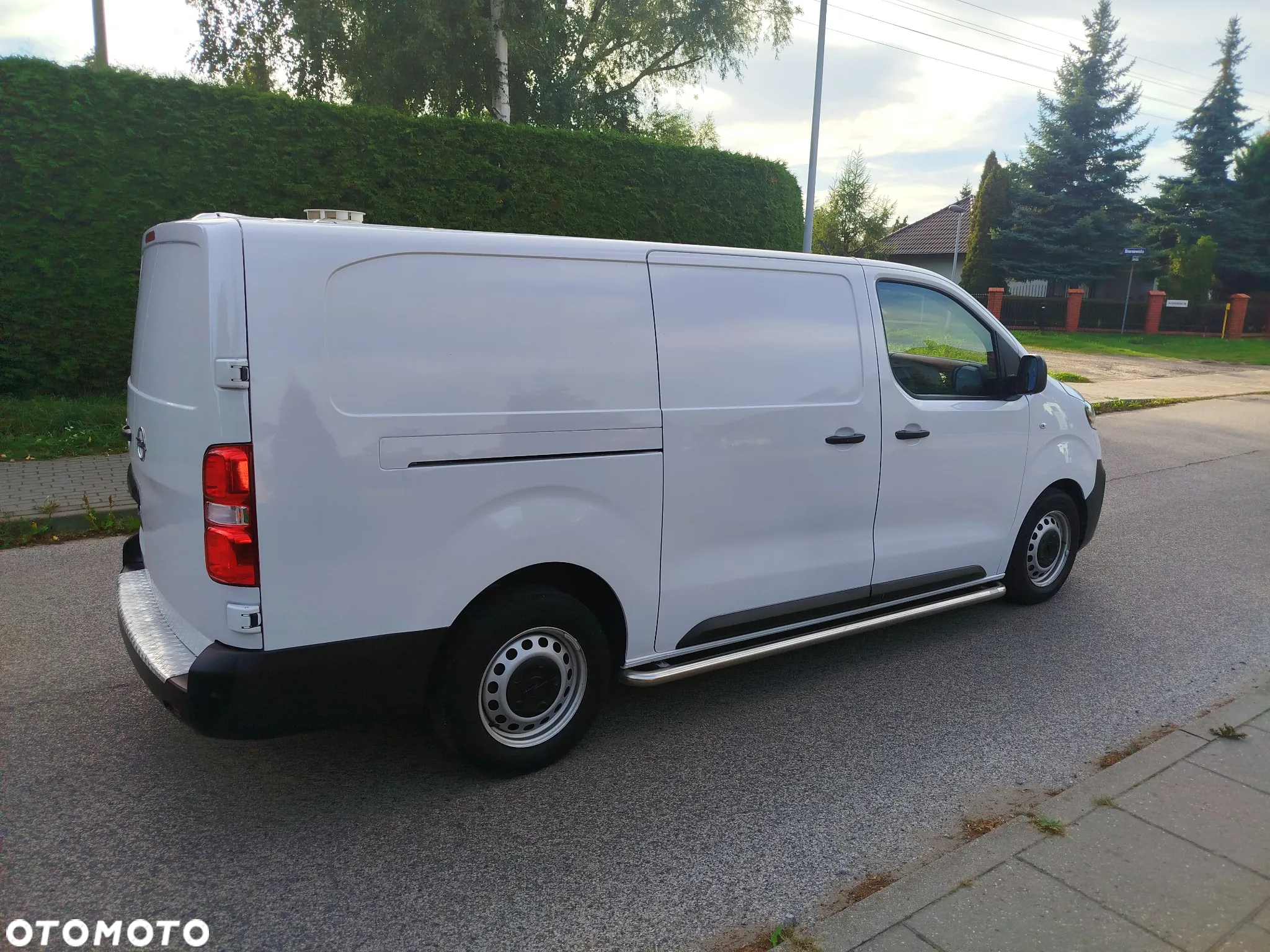 Opel VIVARO - 9