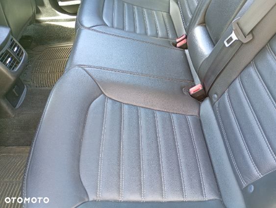 Ford Fusion - 7
