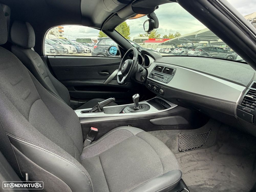 BMW Z4 2.0i - 9
