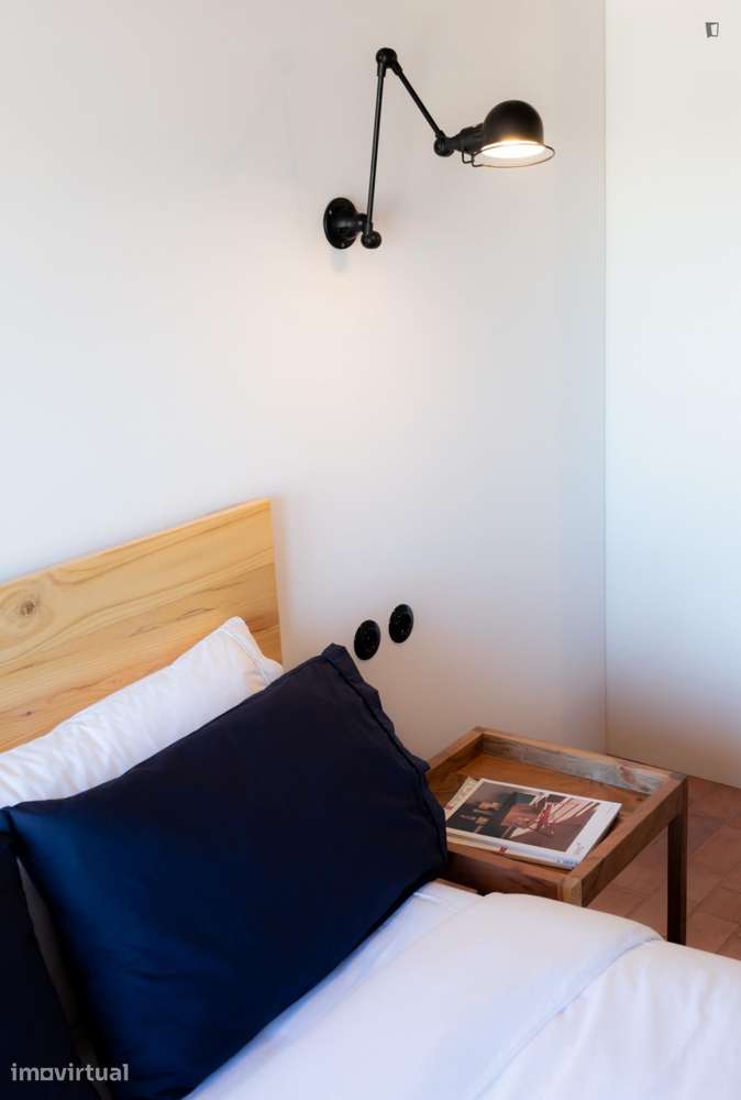 Quarto - localizado em Sete Rios Lisbon - Grande imagem: 4/60