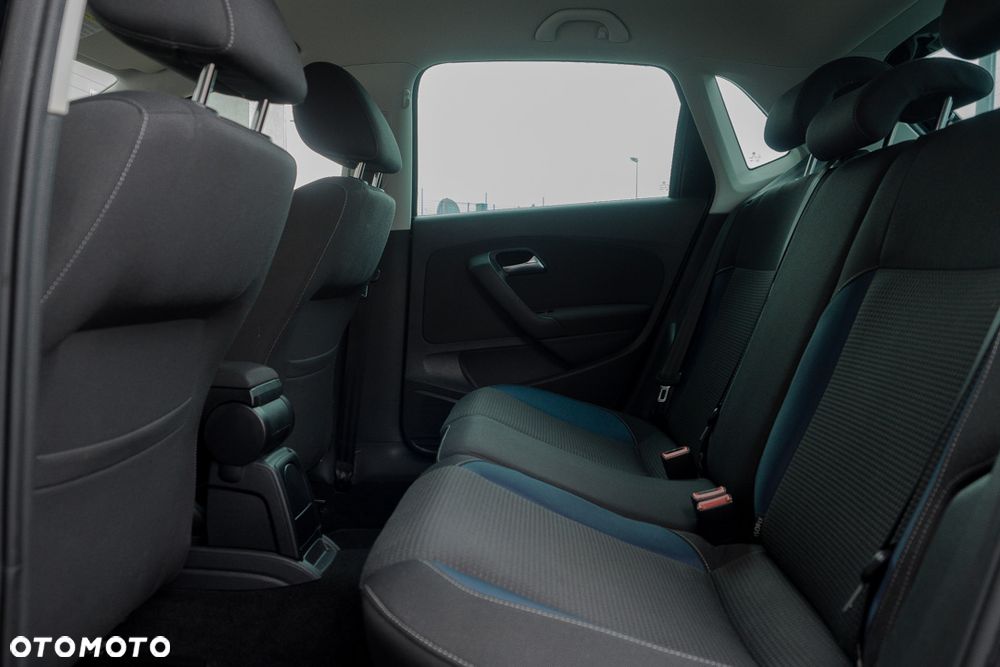 Volkswagen Polo 1.4 16V Highline - 39