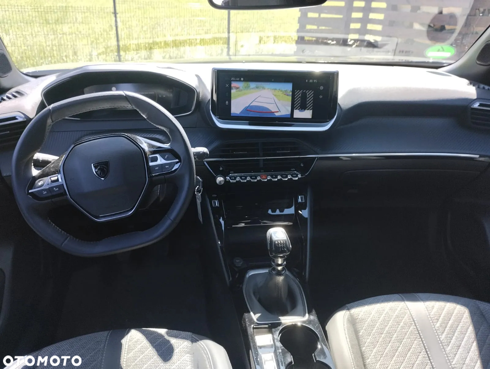 Peugeot 2008 PureTech 100 Allure - 8