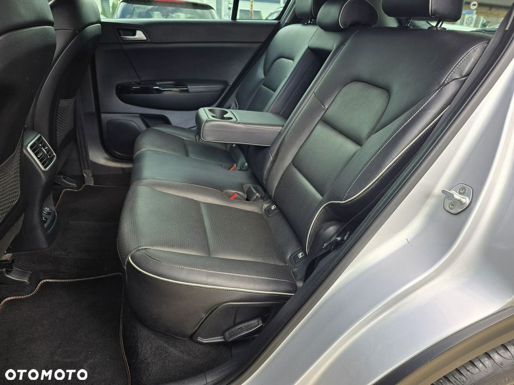 Kia Sportage - 12
