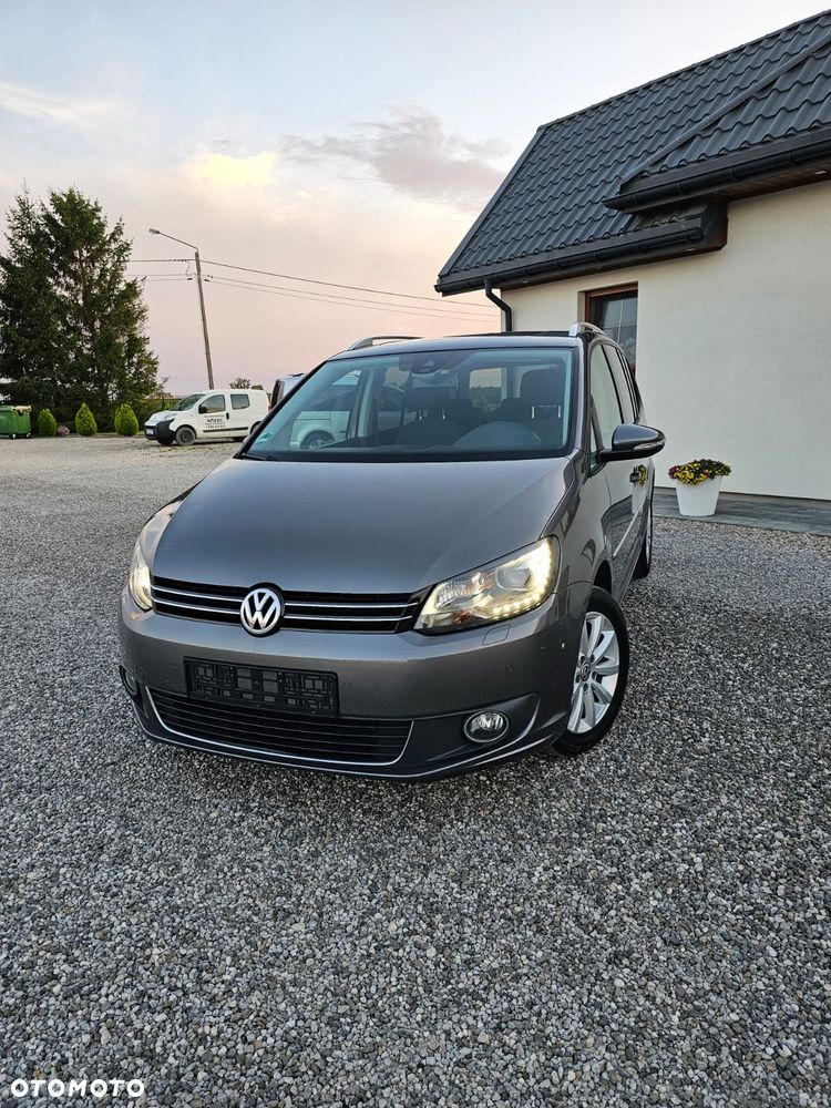 Volkswagen Touran 2.0 TDI DPF Highline - 3