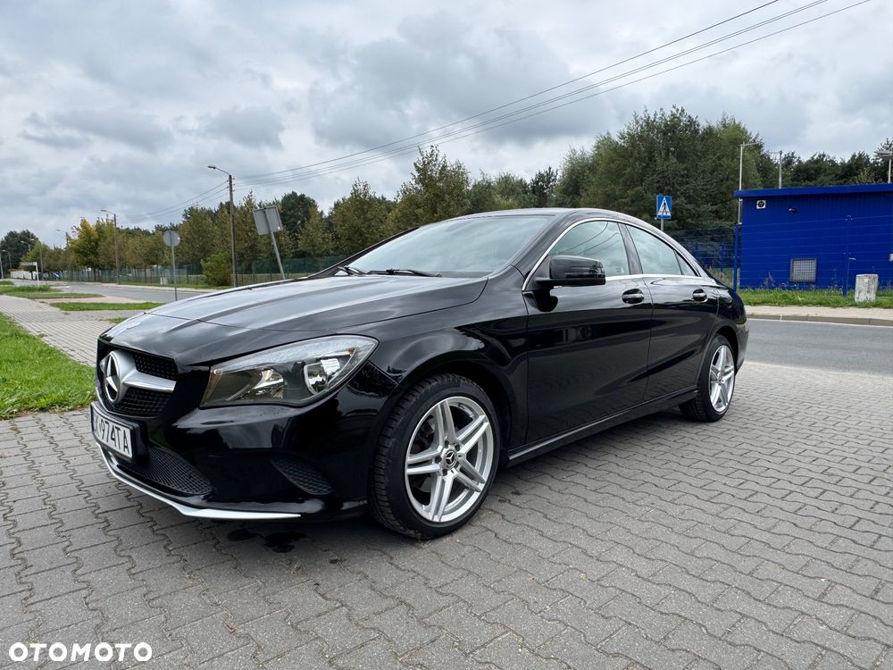 Mercedes-Benz CLA 180 7G-DCT - 1