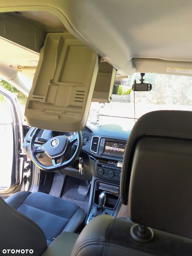 Volkswagen Sharan - 8