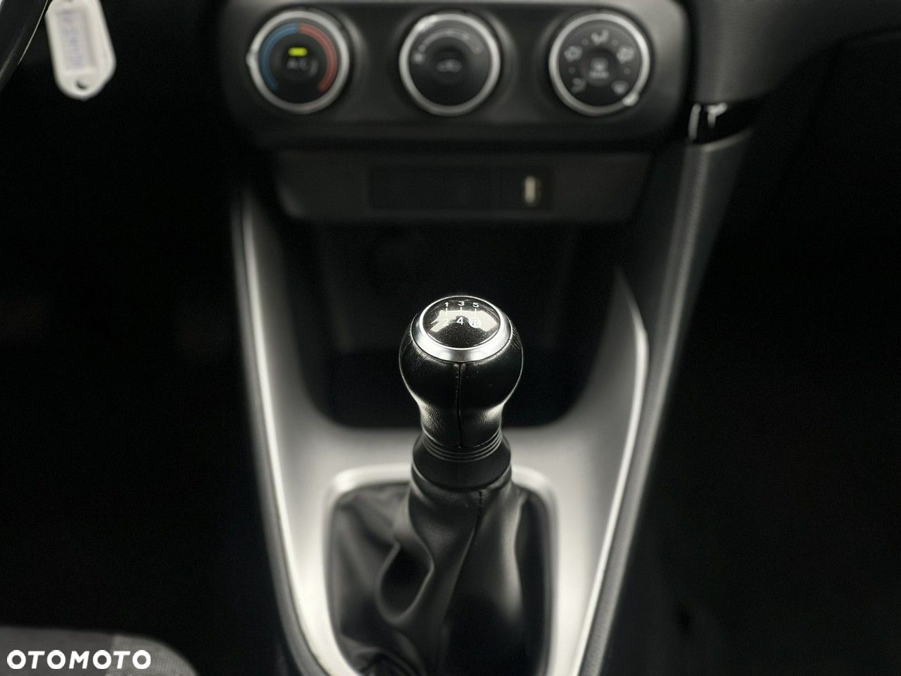 Toyota Yaris 1.0 Comfort - 19