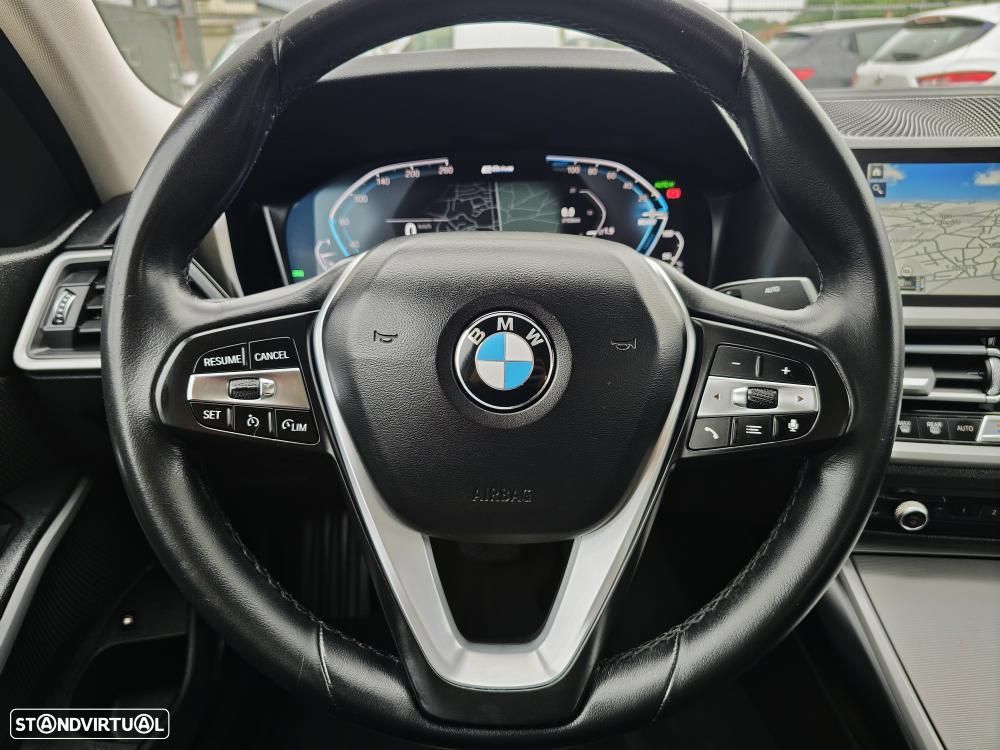 BMW 330 e Corporate Edition Auto - 15