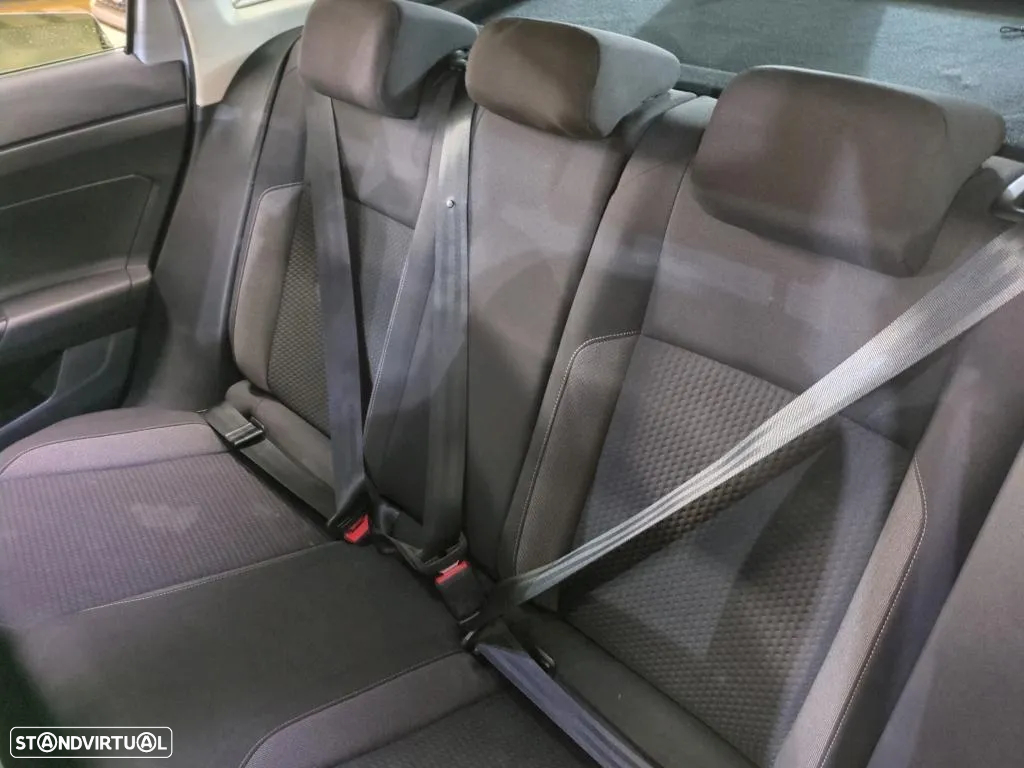 VW Taigo 1.0 TSI Urban Style - 10