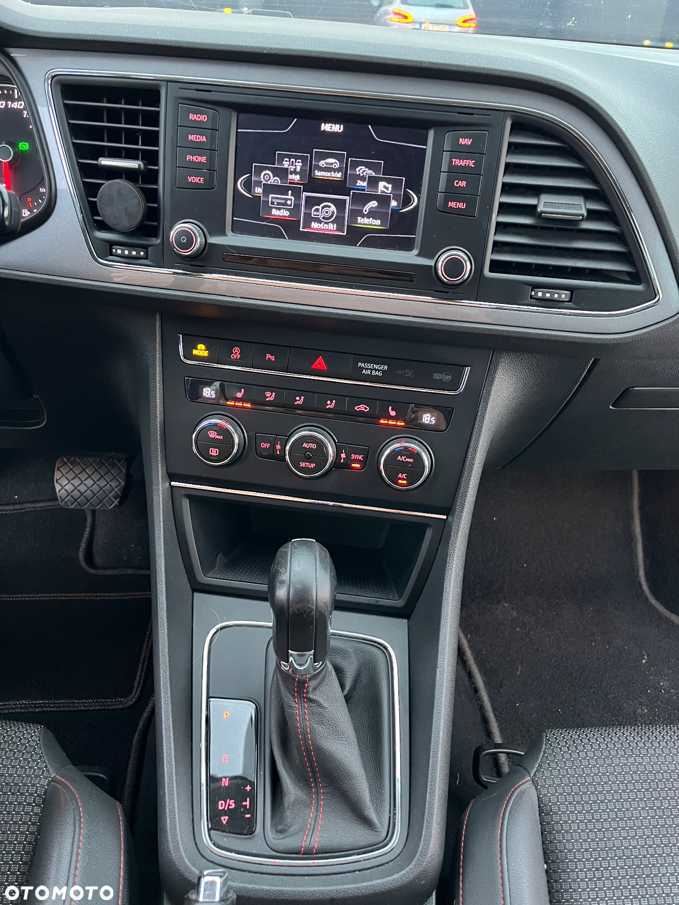 Seat Leon 2.0 TDI DPF DSG FR - 13