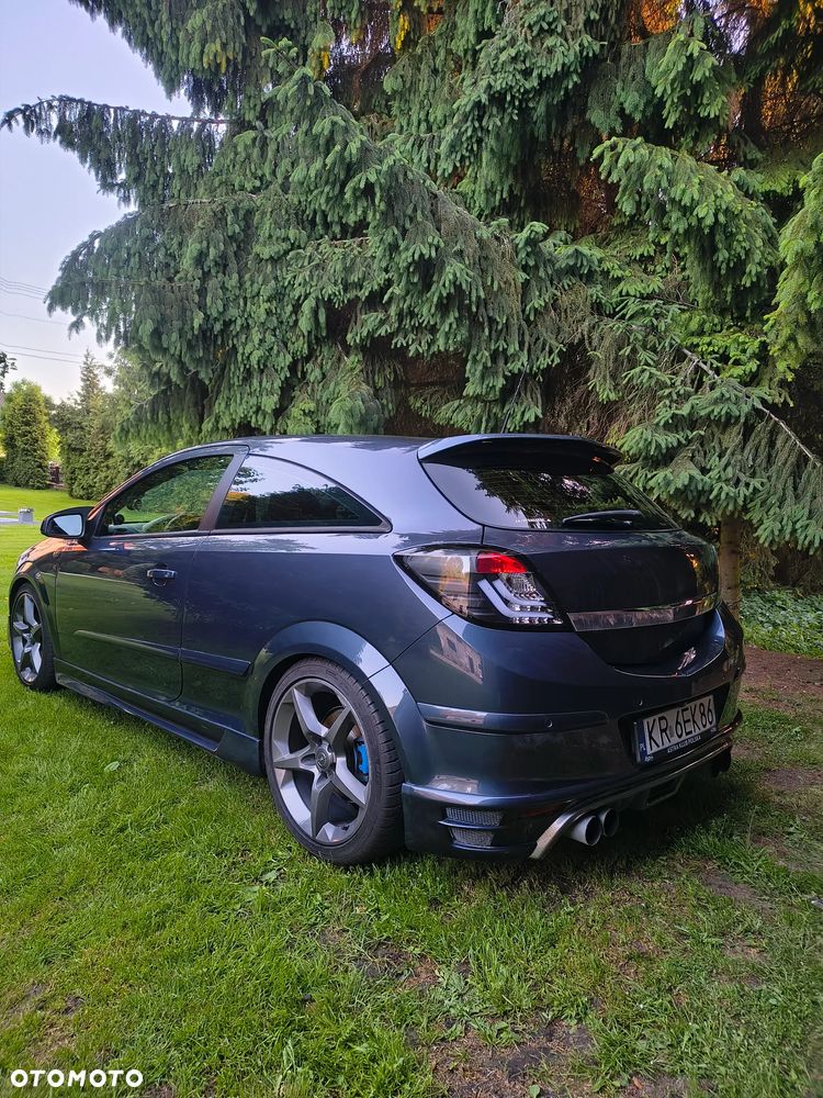 Opel Astra 2.0 T OPC - 6