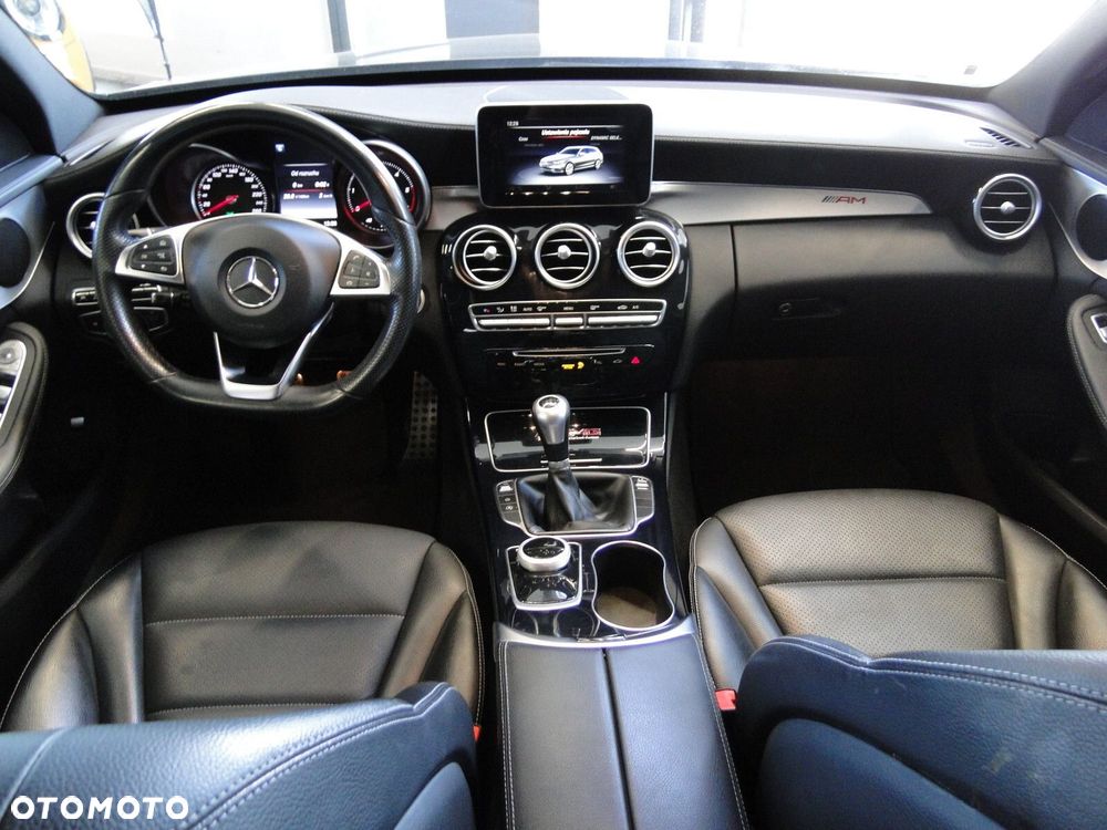 Mercedes-Benz Klasa C - 19