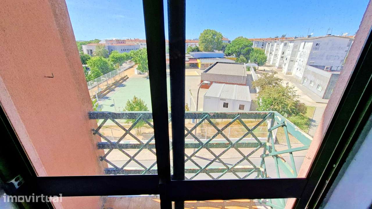 Apartamento T3 97m2 centro da Moita - Grande imagem: 4/14
