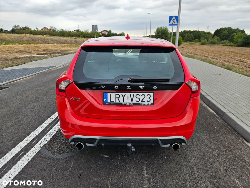 Volvo V60 D4 R-Design Kinetic - 8