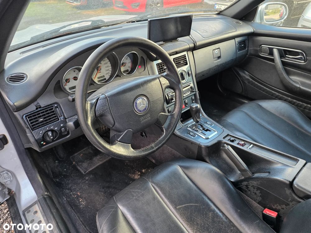 Mercedes-Benz SLK - 11