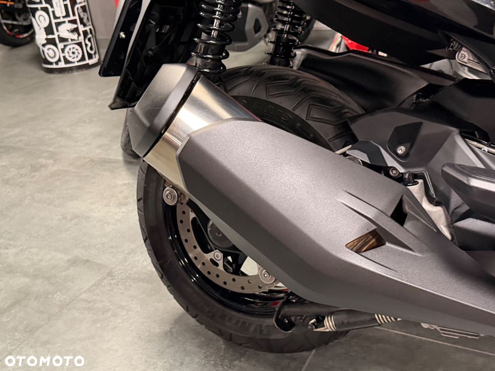 BMW C 400 GT - 13