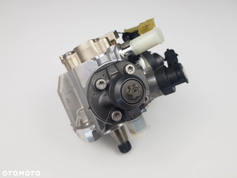 Pompa wtryskowa wysokiego ciśnienia Land Rover Jaguar 3.0d FW939B395AB - 4