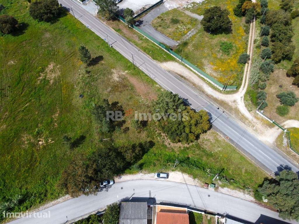 Dois Lotes em localização privilegiada, no Pego, Abrantes - Grande imagem: 2/10
