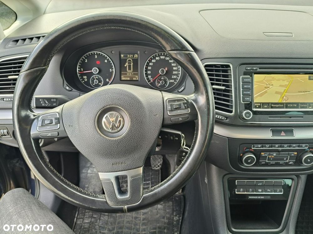 Volkswagen Sharan - 20