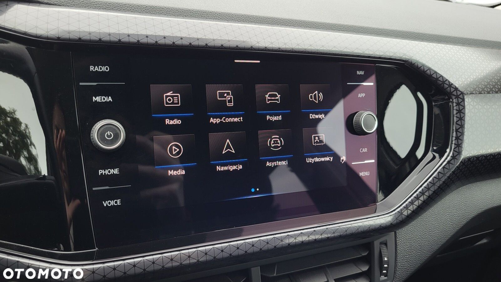 Volkswagen T-Cross - 36