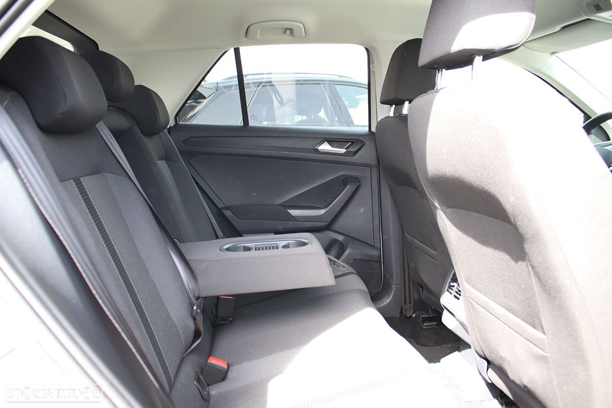 VW T-Roc 1.0 TSI Urban - 15