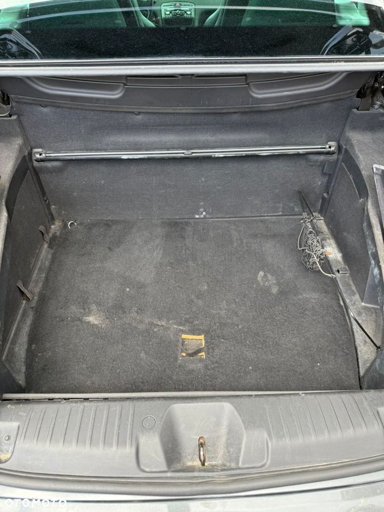Peugeot 308 CC - 21