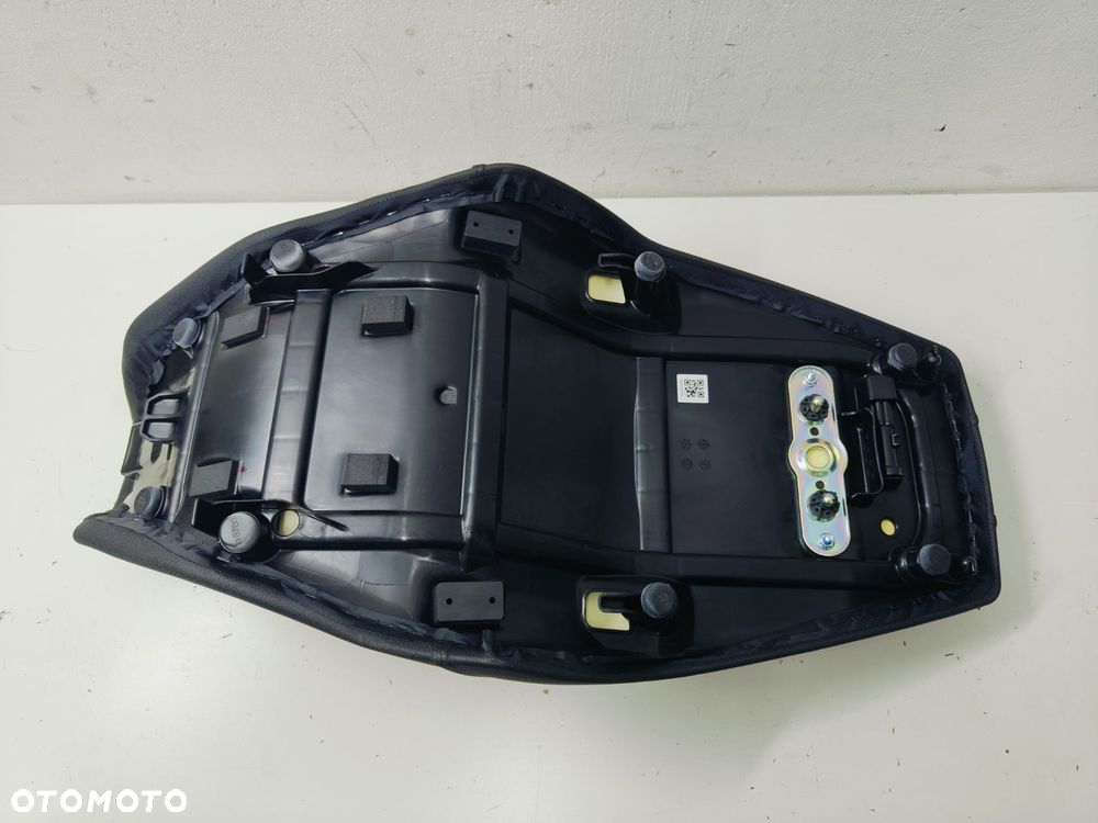 Kanapa siedzenie  Suzuki DL800 V-Strom nowe - 3