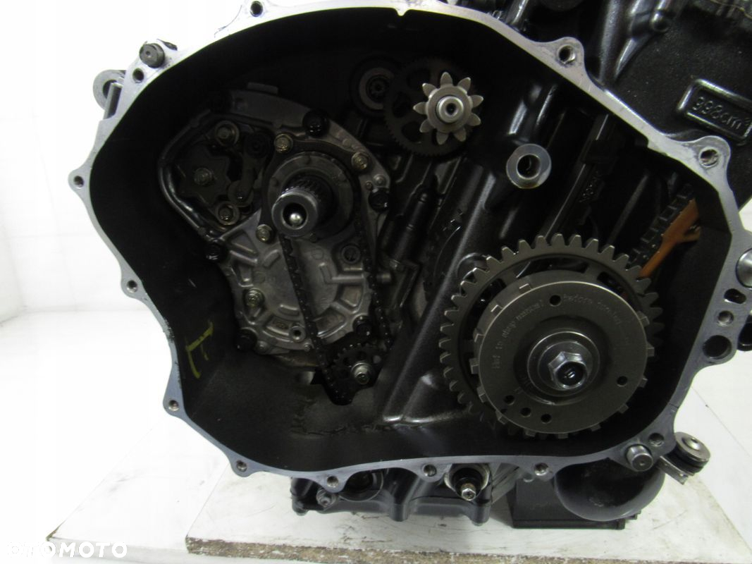 Silnik + koło magnesowe Honda CB 1000 R, 08r ABS SC60 - 2