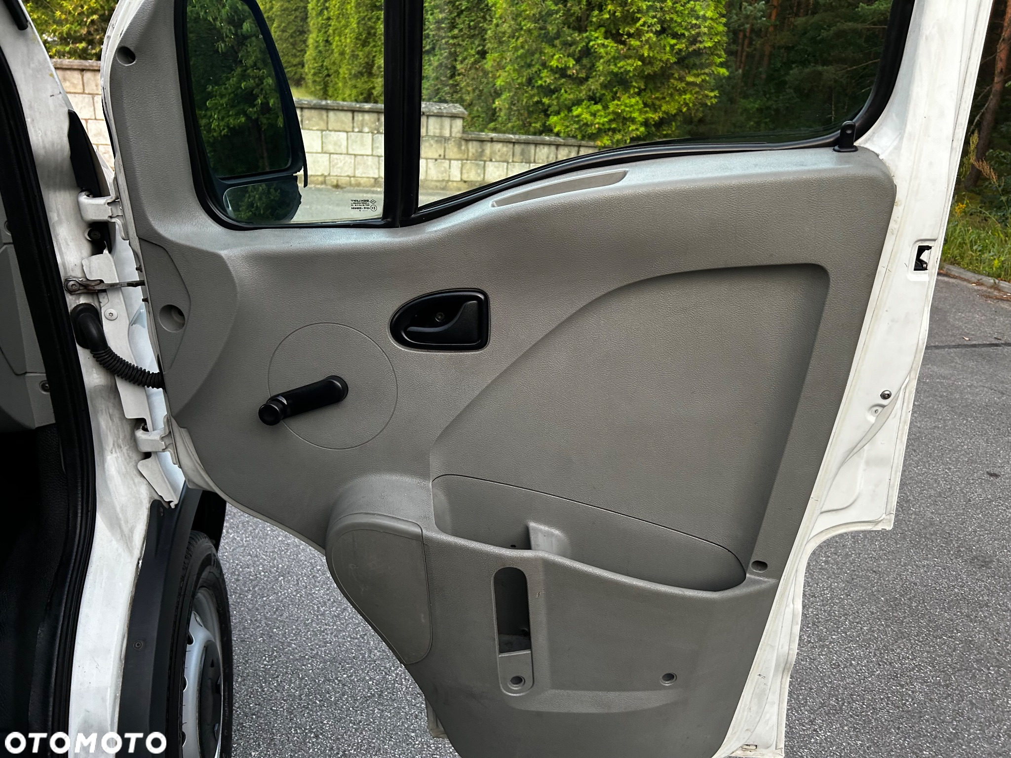 Renault Master 2.5 dCi L3H3 - 22