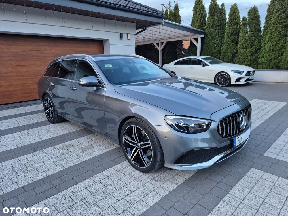 Mercedes-Benz Klasa E 220 d 4-Matic Exclusive - 5