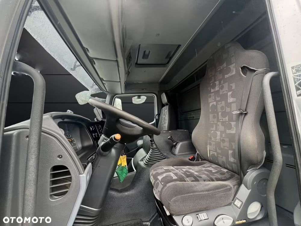 Mercedes-Benz Axor 1833 | Transporter do przewozu zwierząt | Euro 5 | Klimatyzacja | Pneumatyka - 13