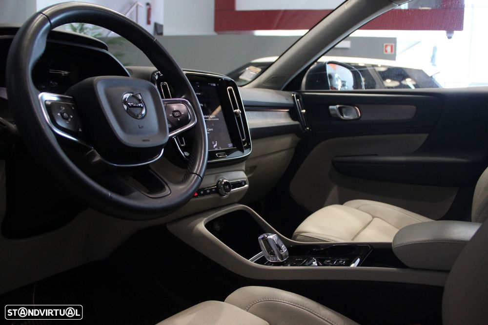 Volvo XC 40 — fotografia 12
