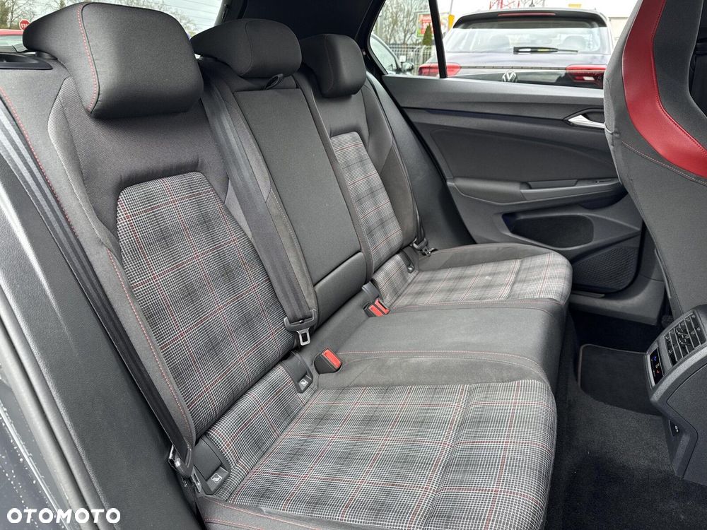 Volkswagen Golf 2.0 TSI GTI DSG - 14