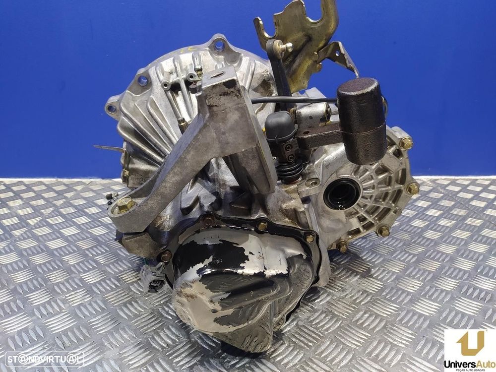 CAIXA VELOCIDADES MAZDA 3 2004 -3TF - 4