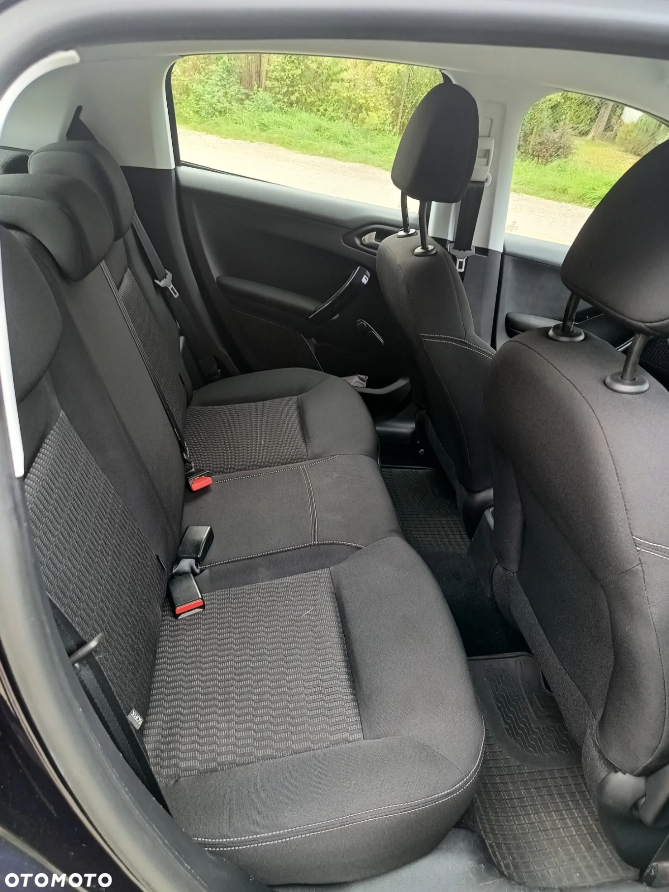 Peugeot 208 1.5 BlueHDi Active S&S - 8