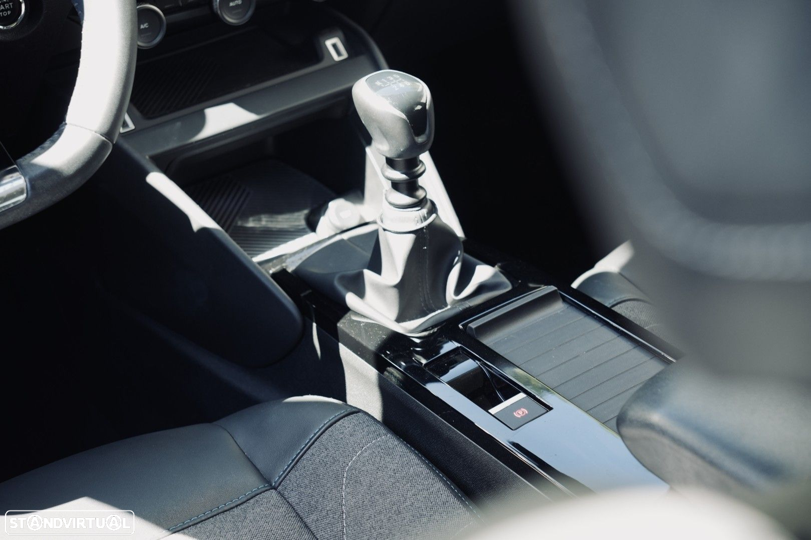 Citroën C4 1.2 PureTech Shine - 41