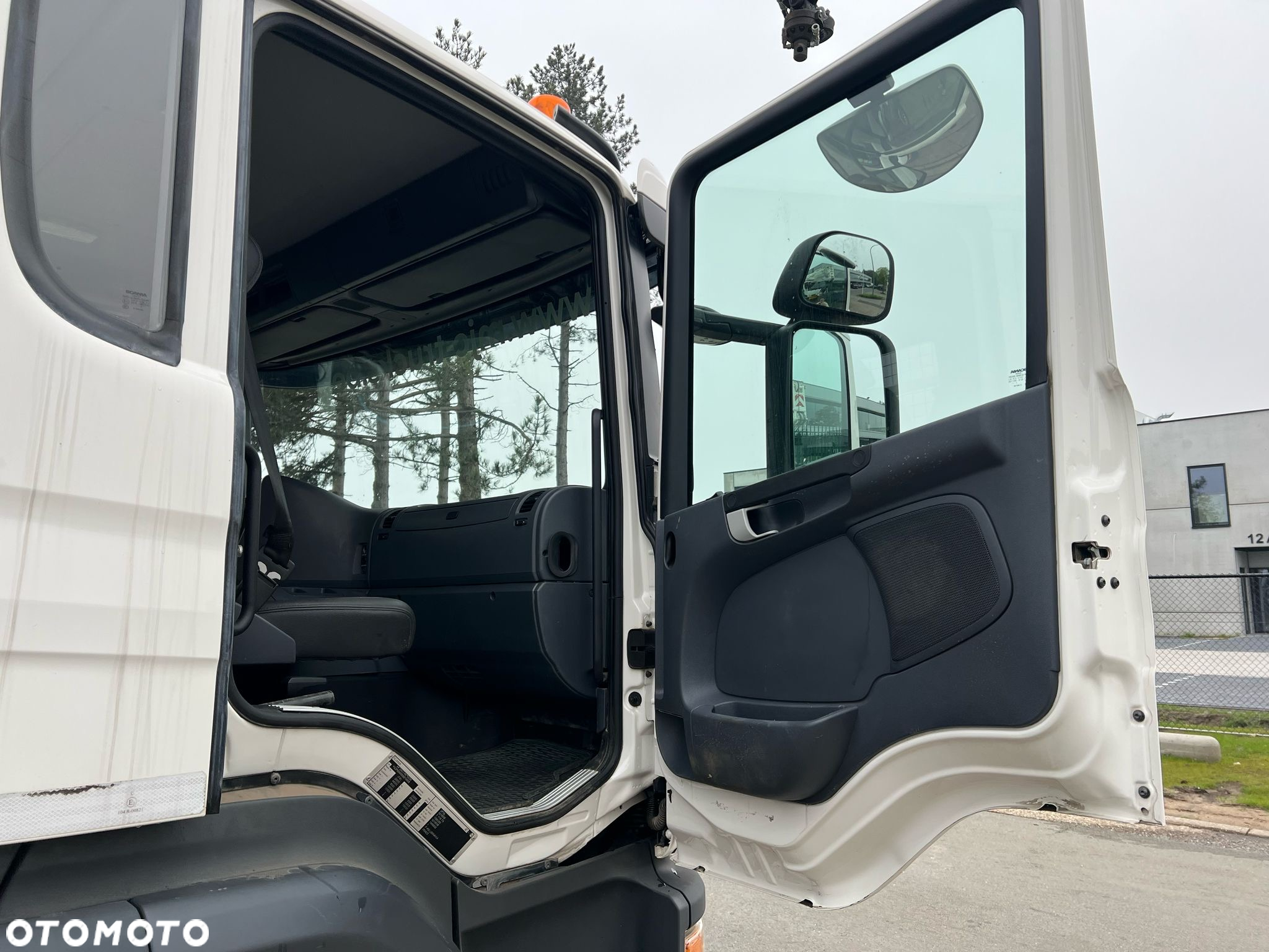 Scania P 450 - 18