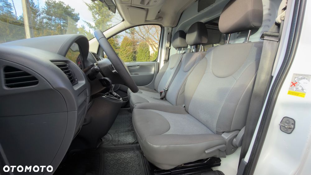 Peugeot Expert Kombi Standard 2,8t EAT8 - 11