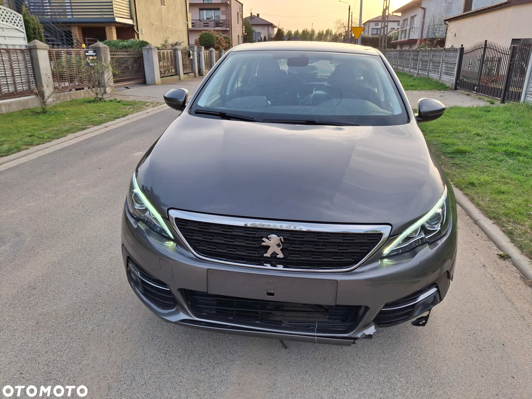 Peugeot 308 - 2