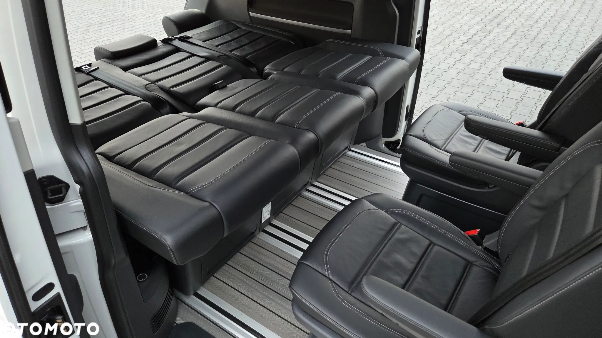 Volkswagen Multivan 6.1 2.0 TDI L1 Highline 4Motion DSG - 26
