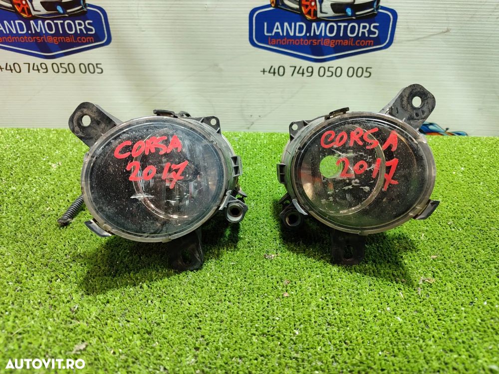 PROIECTOR CEATA DREAPTA / STANGA OPEL CORSA E 1.4 BENZINA 2017 COD OEM 13253625 / 13253626 / P08 HATCHBACK / 2014-2019 - 1