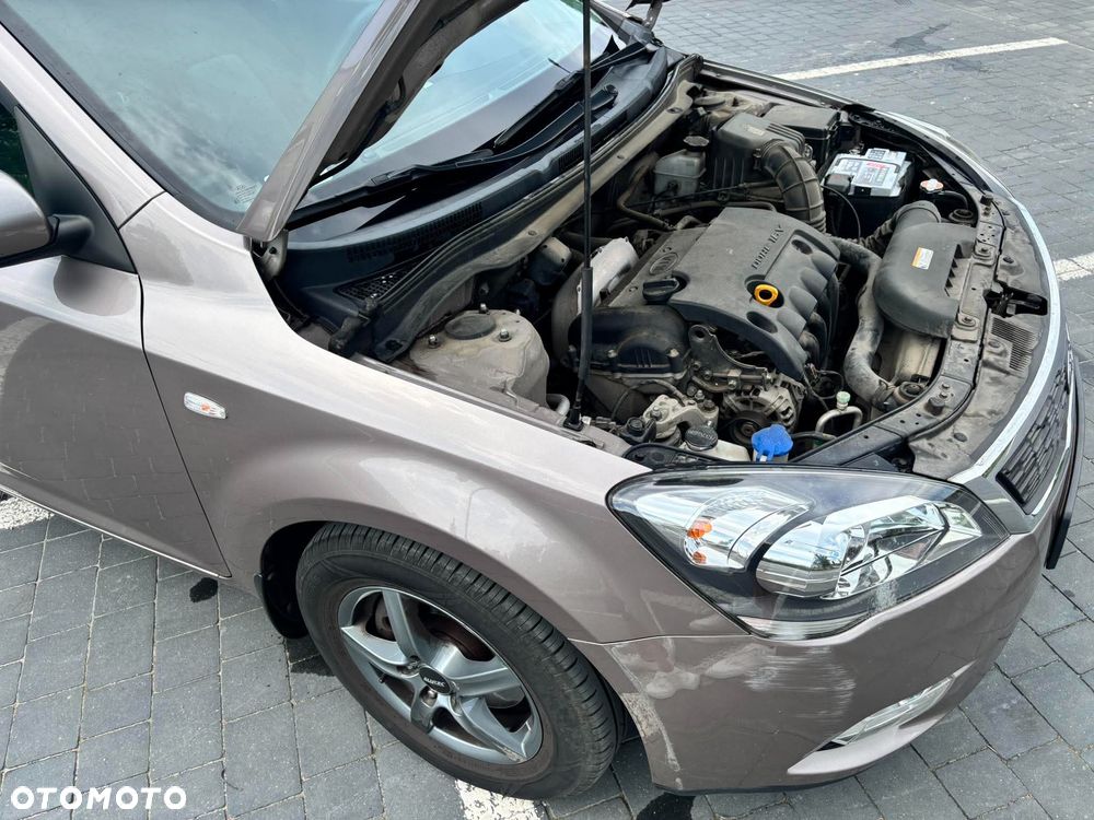 Kia Ceed 1.6 Comfort - 7
