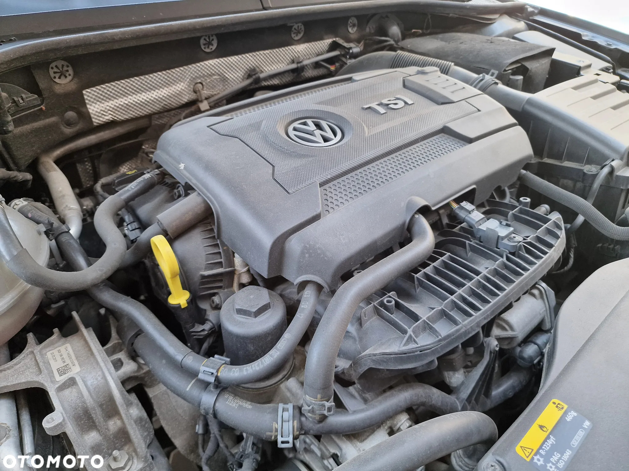 Volkswagen Passat 1.8 TSI BMT Comfortline - 32