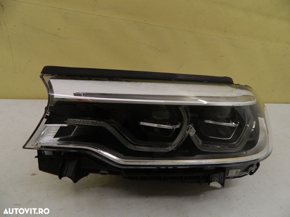 Far stanga BMW Seria 5 G30 / G31 Full LED Adaptive, 2017, 2018, 2019, 2020, 2021, cod origine 7439193-04. - 3