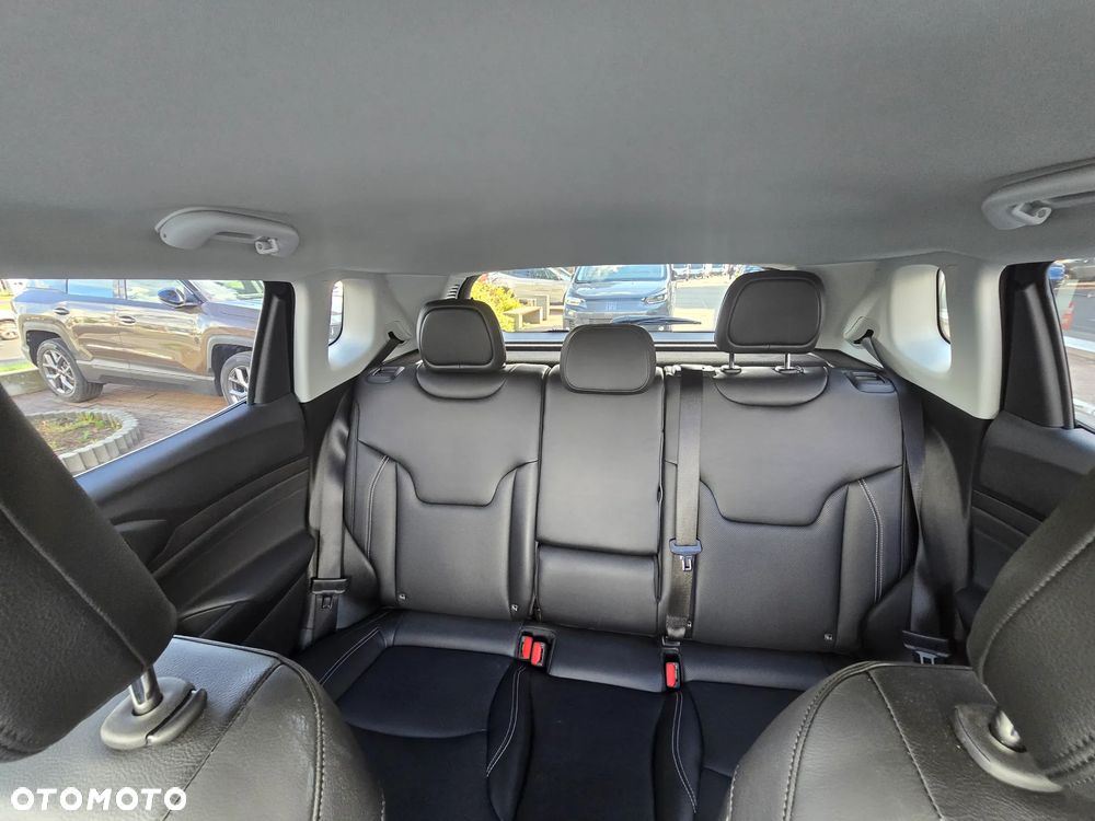 Jeep Compass 1.5 T4 mHEV Summit FWD S&S DCT - 25