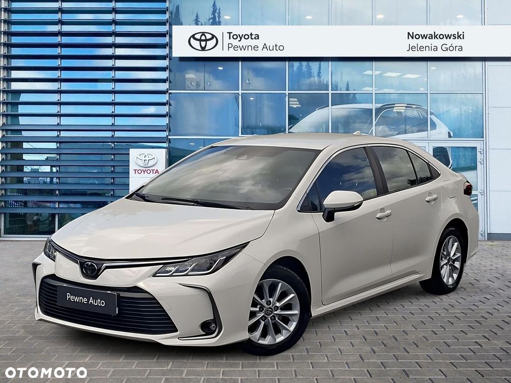 Toyota Corolla - 1