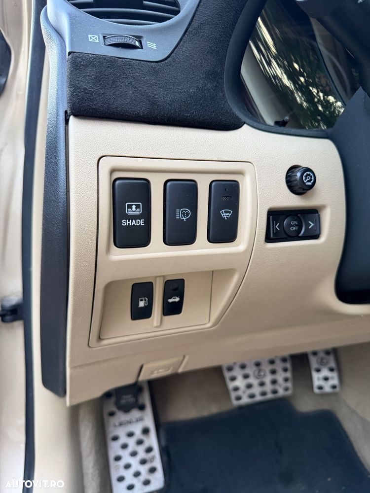 Lexus Seria IS 250 2.5 V6 Aut Luxury - 7